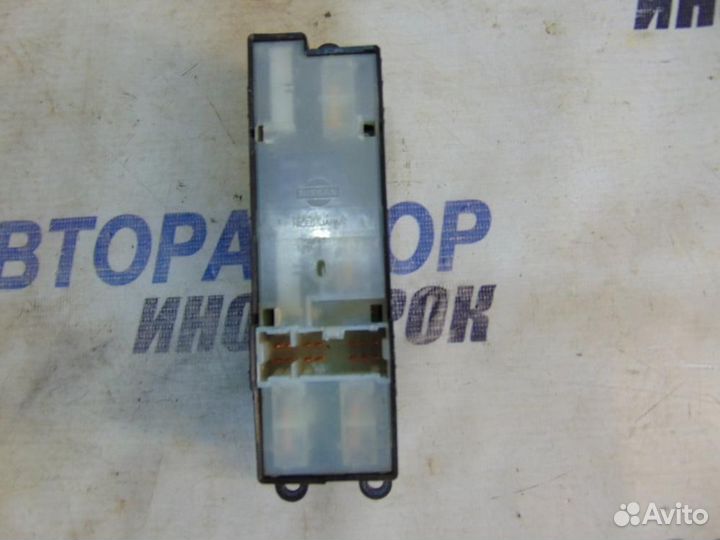 Блок управления стеклоподъемниками для Nissan Pres