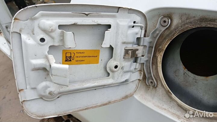 Лючок бензобака Geely emgrand EC7