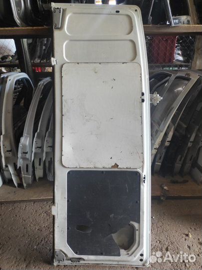 Дверь багажника левая Iveco Daily 35S11 3.0 2006