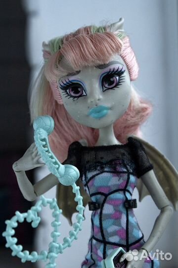 Куклы Монстер Хай. Кэтрин Дэ Мяу и Рошель Гойл