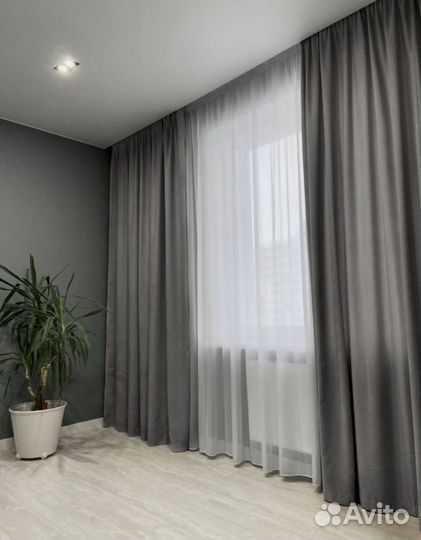 Шторы новые 2шт