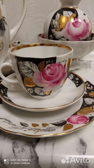 Красивый кофейный сервиз