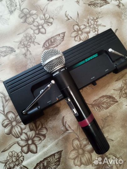 Радио микрофон shure sm58usa