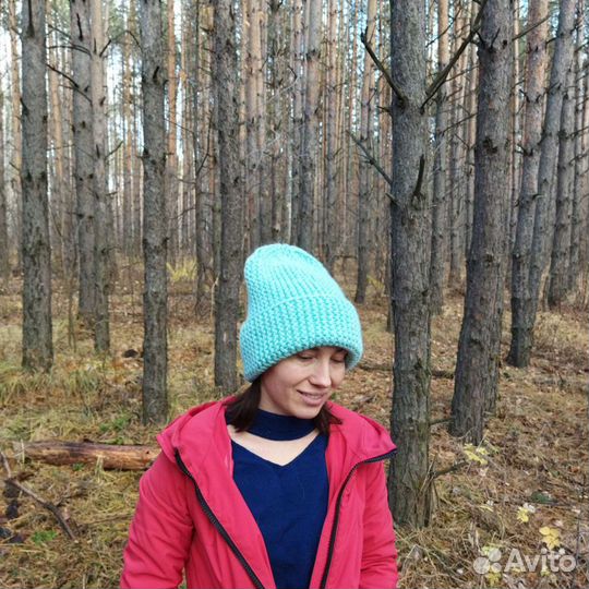 Шапка объемная мята