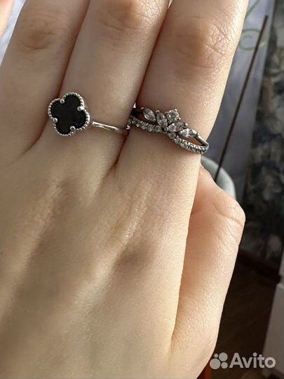 Серебряное кольцо