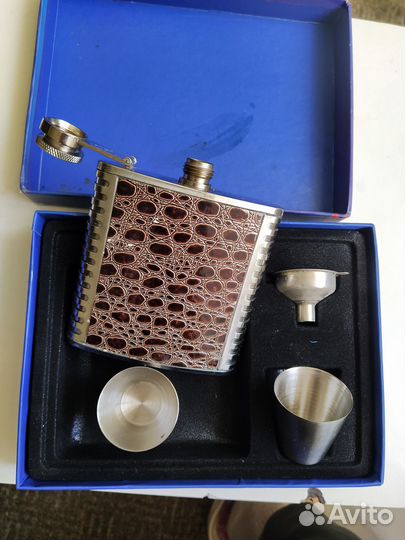 Фляга подарочная