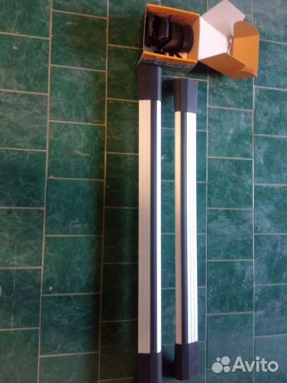 Продам багажник на крышу автомобиля на релинги