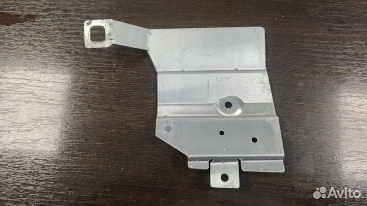 Кронштейн Land Rover Range Rover Sport L494 2016