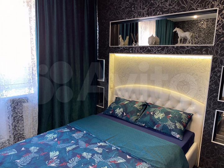 2-к. квартира, 67 м², 8/8 эт.