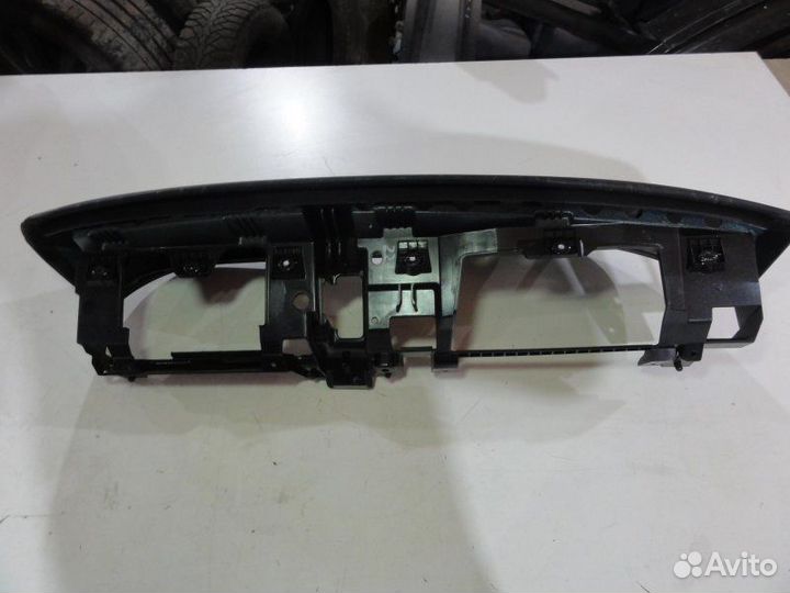 Козырек на торпедо Mercedes-Benz S- Класс W221