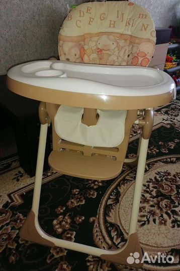 Стульчик для кормления