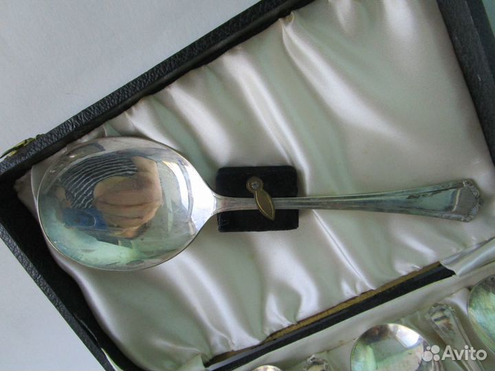 Винтаж набор ложек для десерта England