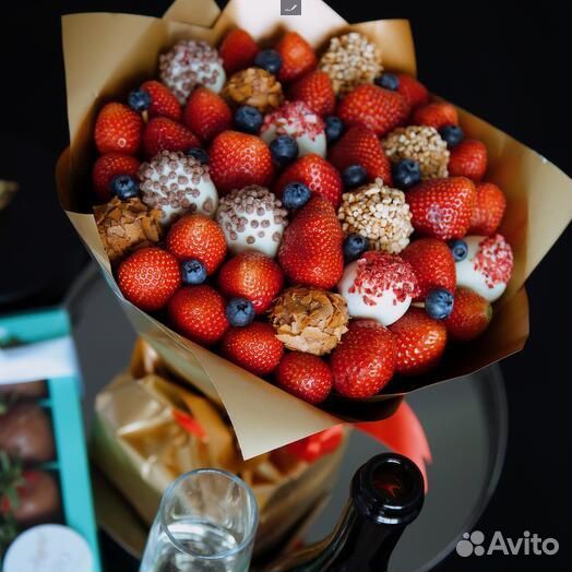 Клубника в шоколаде на заказ