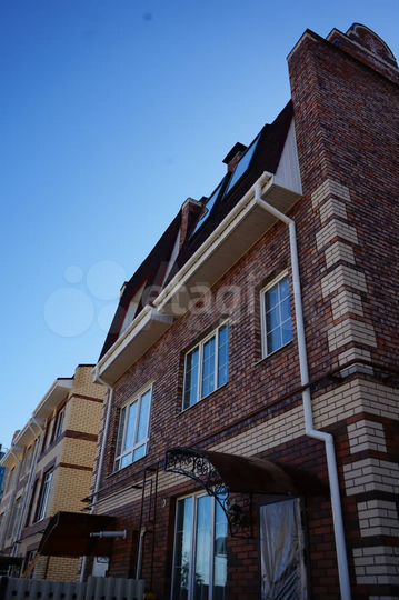 Таунхаус 91 м² на участке 1 сот.