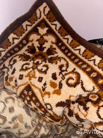 Ковер бу шерстяной