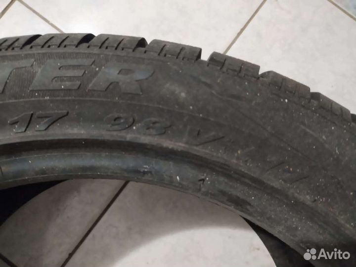 Winter Tact WT 80 255/40 R17