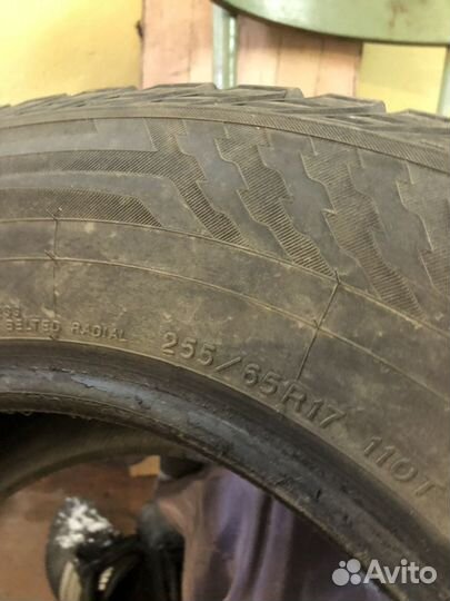 Yokohama 104ZR 255/65 R17 203H