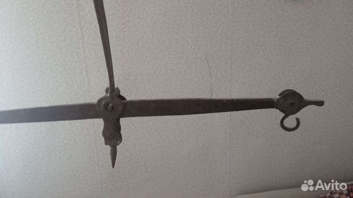 Старинные весы