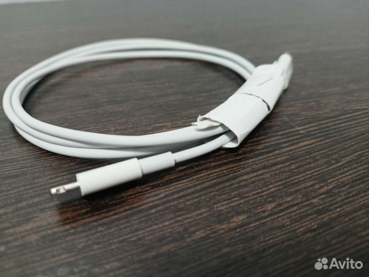 Кабель apple Type-C-Lightning