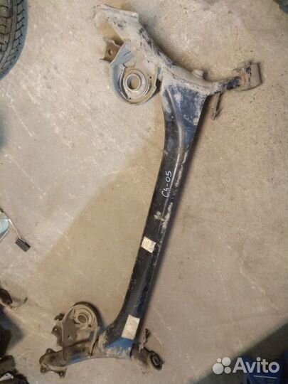 Балка Citroen C4