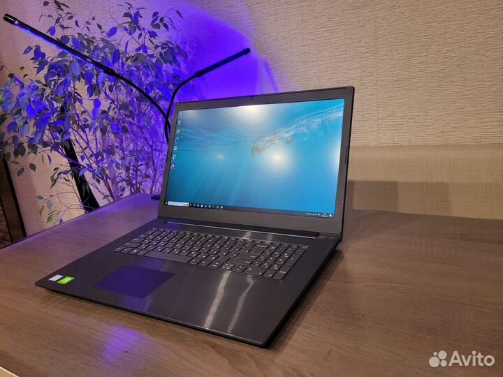 Продам мощный ноутбук