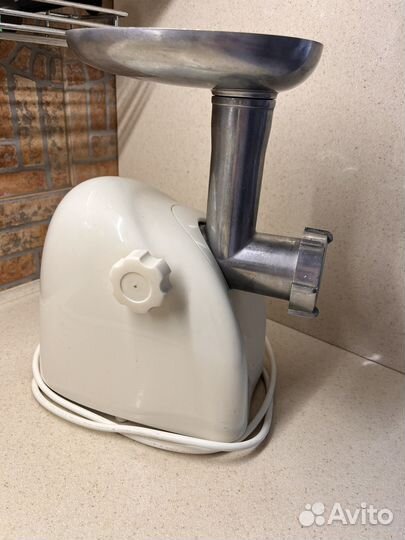 Мясорубка электрическая