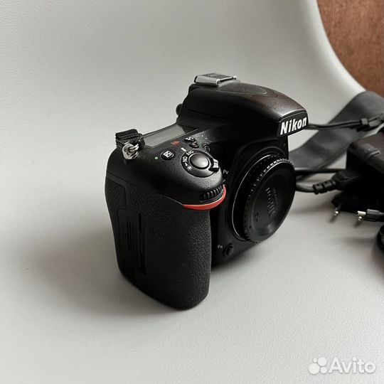 Зеркальный фотоаппарат nikon D750 body