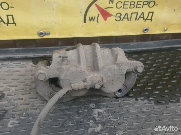 SsangYong Actyon Суппорт передний левый 2013 год