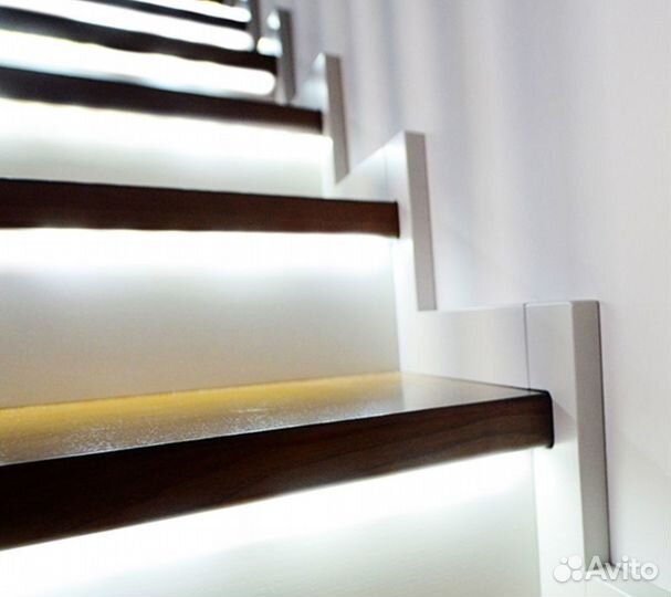 Подсветка лестницы с датчиками движения