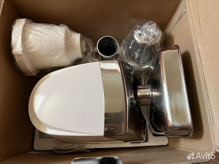 Мясорубка электрическая Bork M401