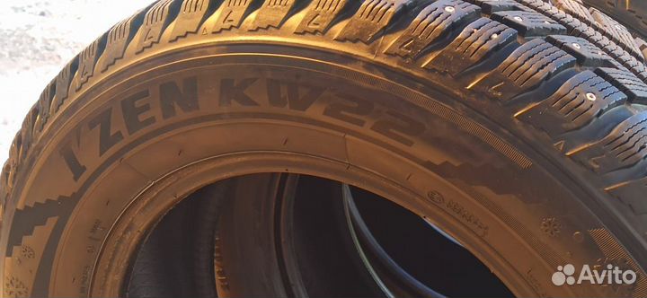 Kumho I'Zen KW22 215/65 R16 98