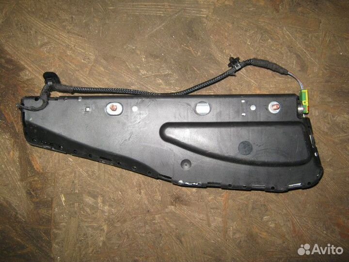 Подушка безопасности в сиденье правая Renault Scen