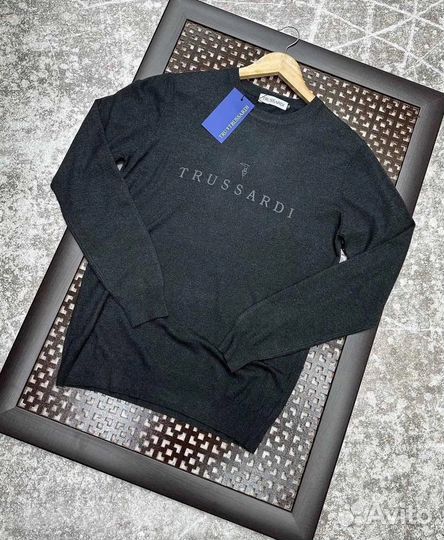 Свитер Trussardi LUX