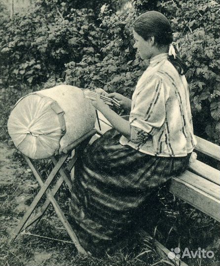 Кружева из льна, ручная работа на коклюшках