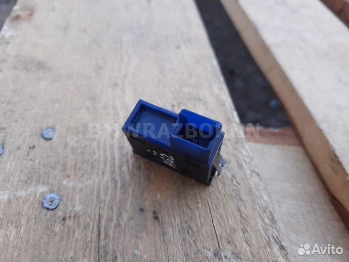 Кнопка открывания багажника BMW Е39