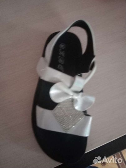 Босоножки для девочки