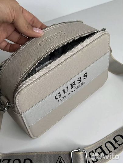 Сумочка guess