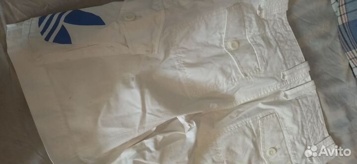 Шорты adidas мужские белые