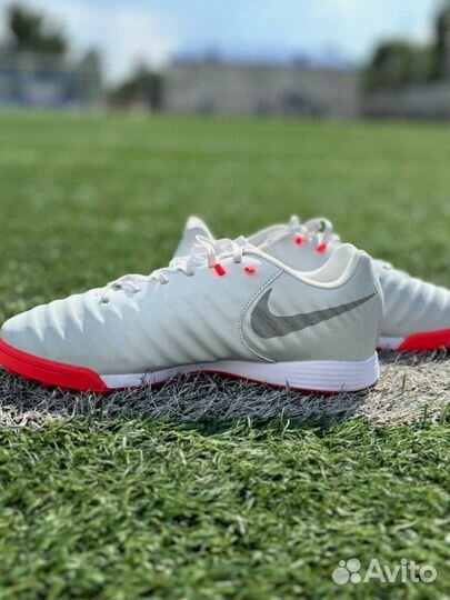 Сороконожки Nike tiempo legend 7