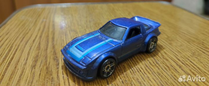 Машинки хотвилс