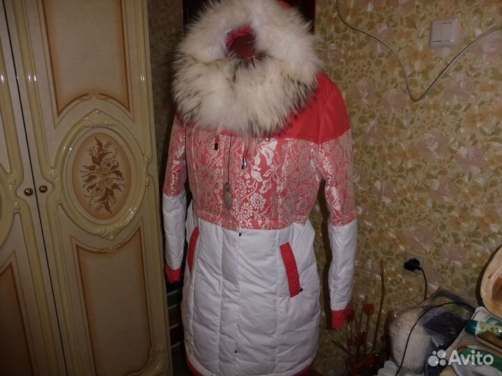 Пуховик женский зимний