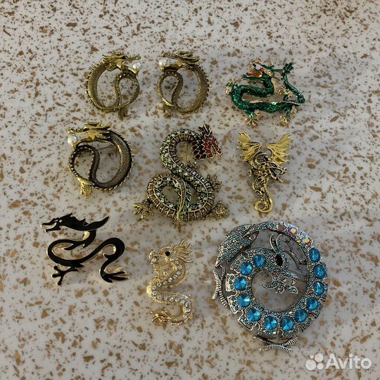 Брошь дракон