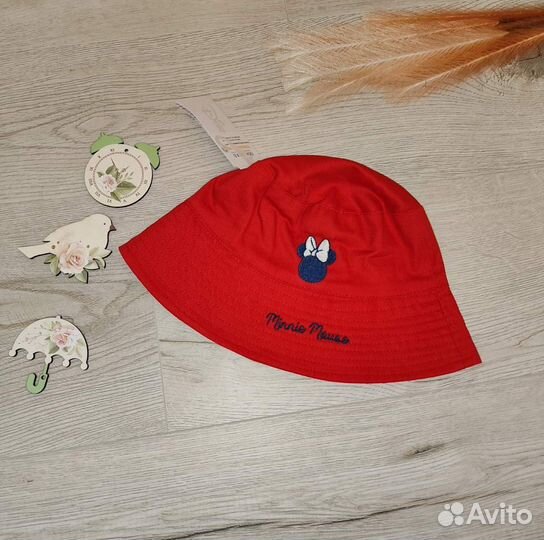 Панама и кепка