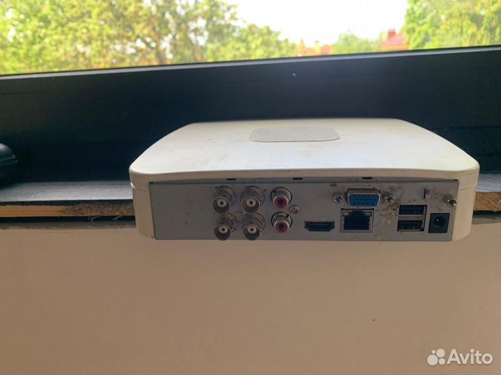 Видеорегистратор dahua DHI-XVR5104C