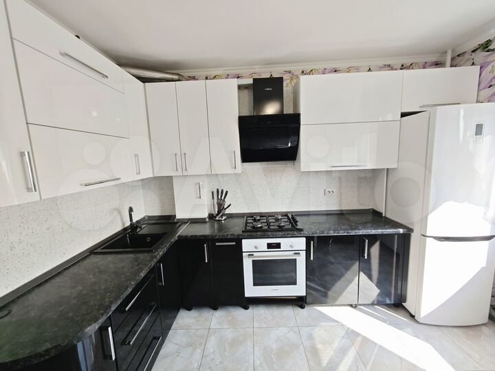 2-к. квартира, 72,3 м², 7/10 эт.