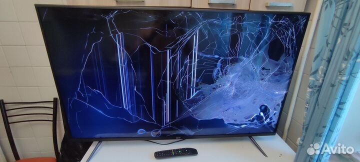 Телевизор на запчасти dexp u49d9000k