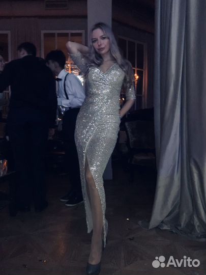 Вечернее платье