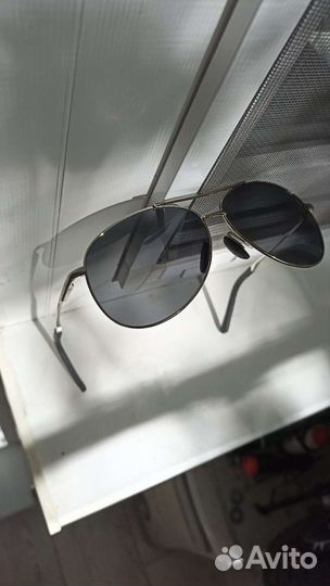 Солнцезащитные очки