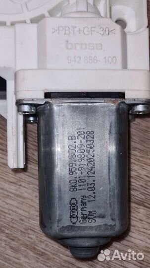 Моторчик стеклоподъемника Ауди q5 8R