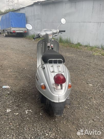 Скутер suzuki verde